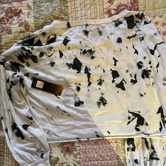 NFL Green Bay Packers Black and White Tie-Dye Shirt cropped top - Picture 6 of 11